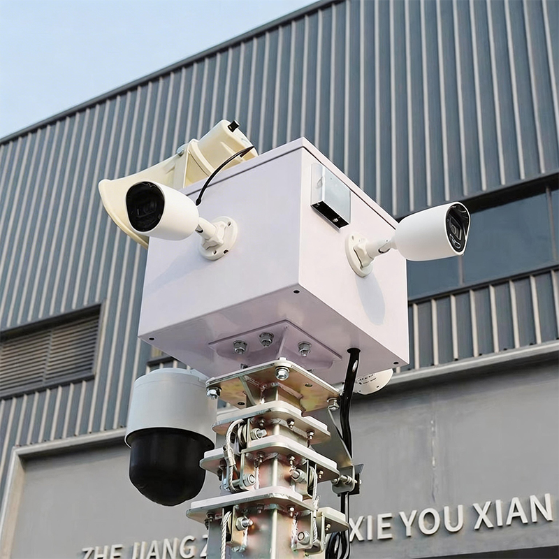 Mobile CCTV Camera Solar Trailer for Mall Monitoring